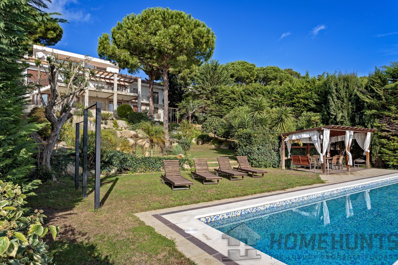 Villa/House For Sale in Sant Antoni De Calonge 16