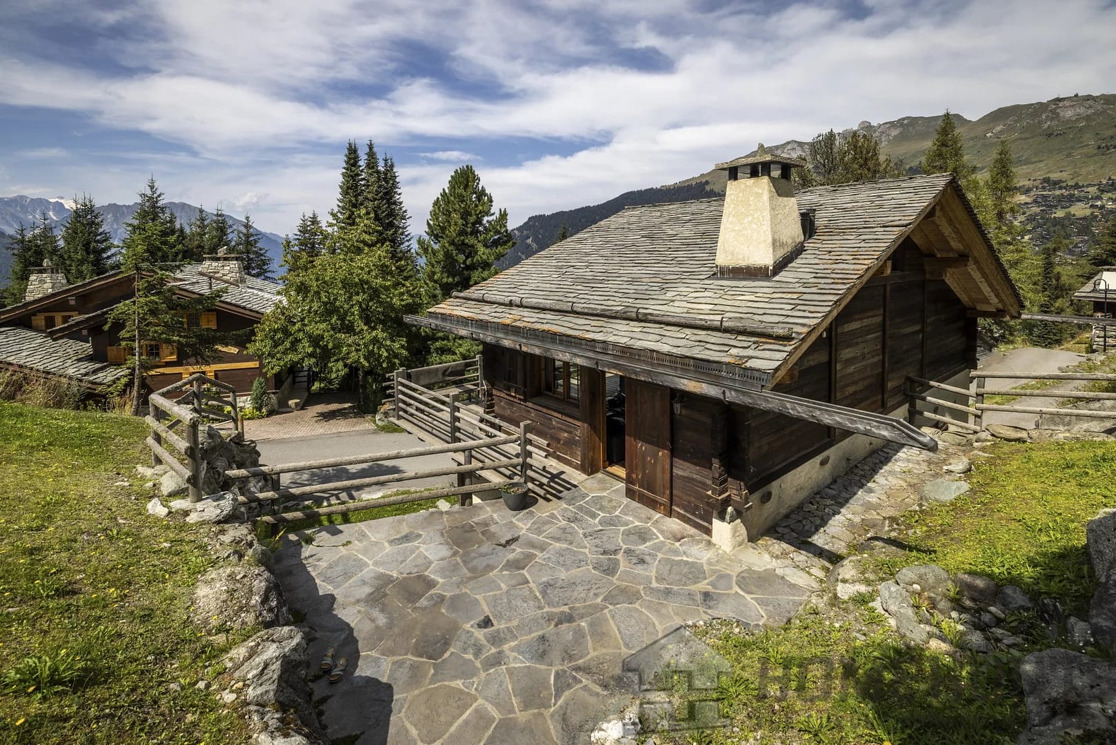 Chalet For Sale in Verbier 18