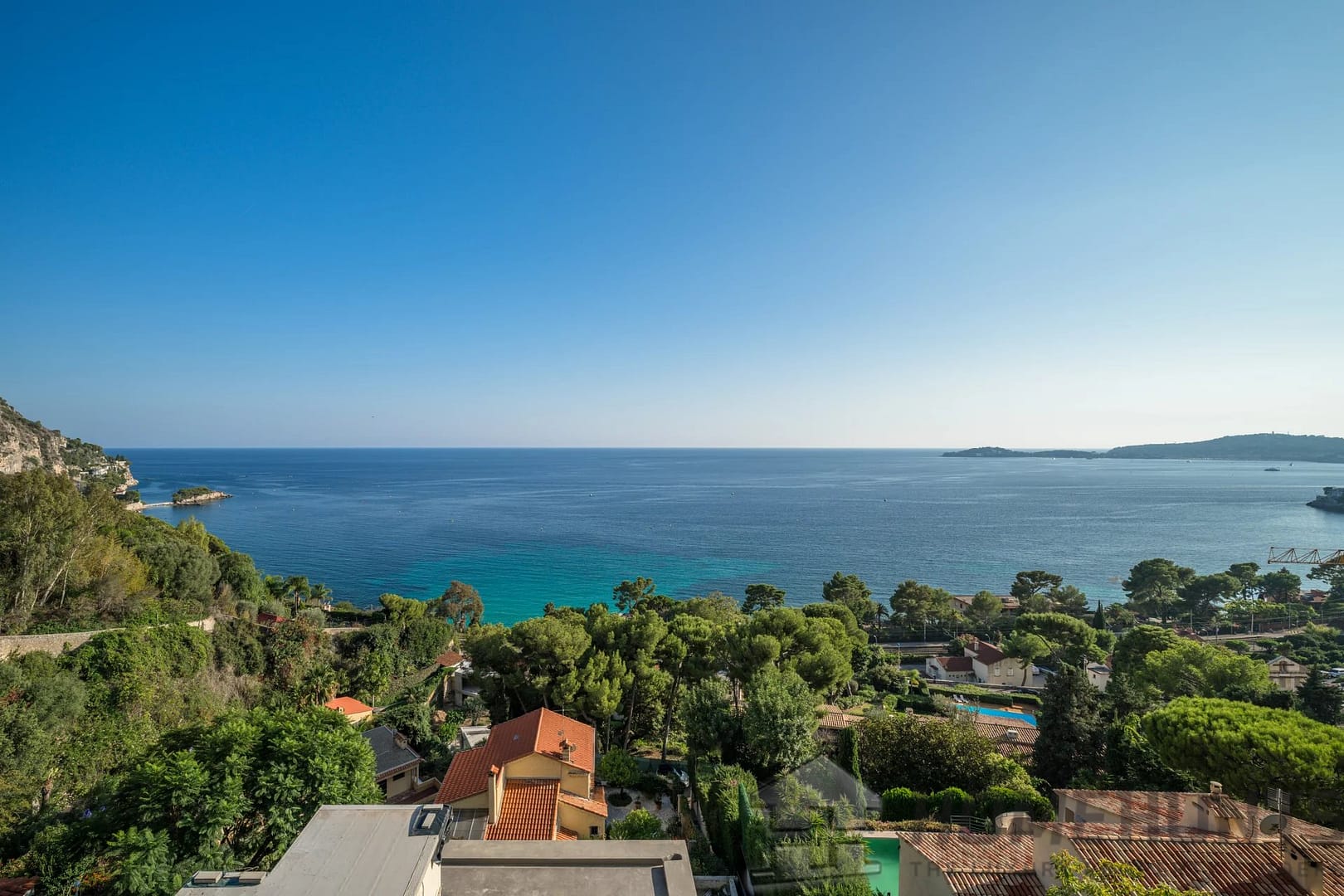 Villa/House For Sale in Eze 14