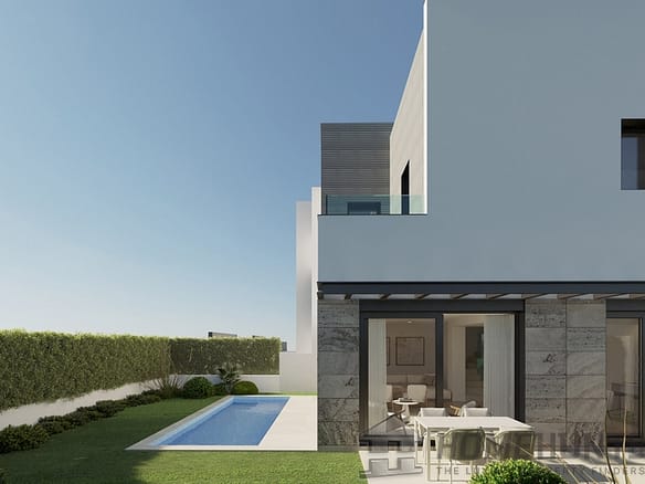 Villa/House For Sale in Palma 11