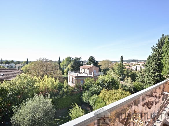 Apartment For Sale in Aix En Provence 11