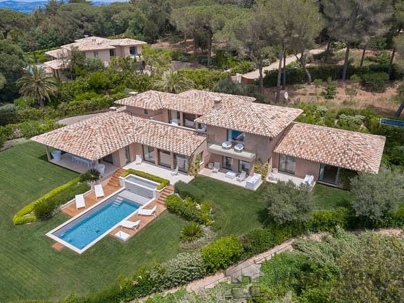 Villa/House For Sale in Saint Tropez 22