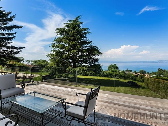 Villa/House For Sale in Evian Les Bains 13