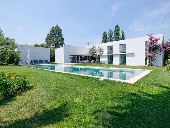 Villa/House For Sale in Perpignan 16