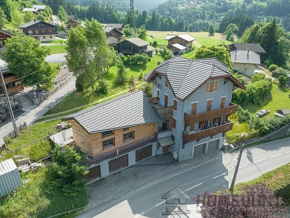 Chalet For Sale in Morzine 2