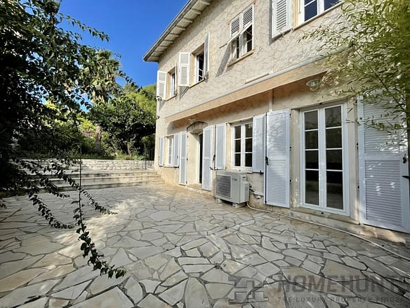 Villa/House For Sale in St Jean Cap Ferrat 12