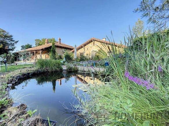 Villa/House For Sale in Vonnas 10