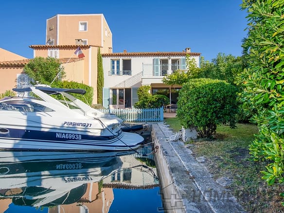 Villa/House For Sale in Port Grimaud 16