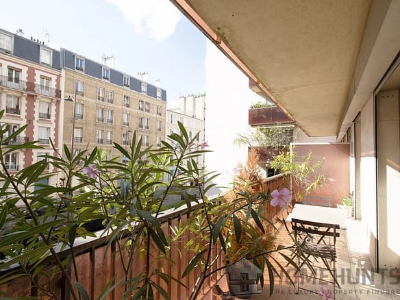 Apartment For Sale in Paris 7th (Invalides, Eiffel Tower, Orsay) 22