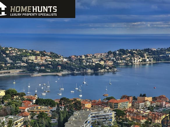 Apartment For Sale in Villefranche Sur Mer 20