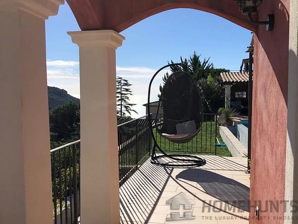 Villa/House For Sale in La Turbie 15