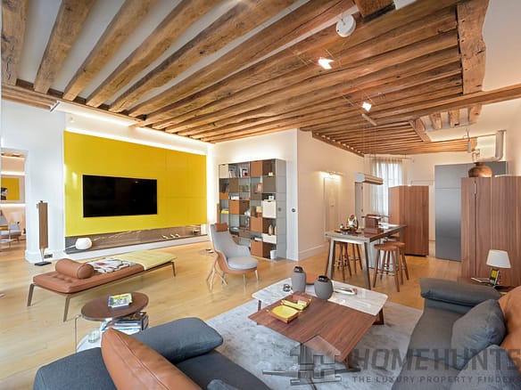 Apartment For Sale in Paris 8th (Golden Triangle - Parc Monceau) 32