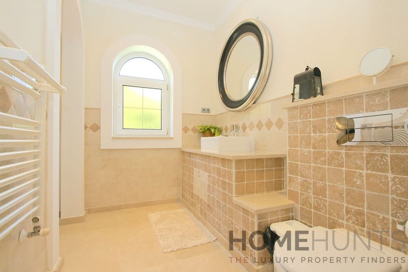 property_HH-15988131-19